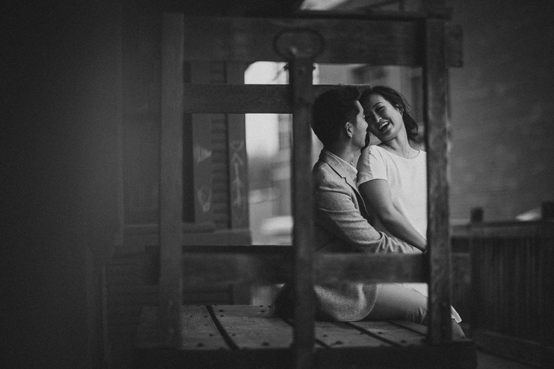 Kleinburg McMichael Art Gallery Engagement Pictures by Toronto Wedding Photographer Avangard Photography