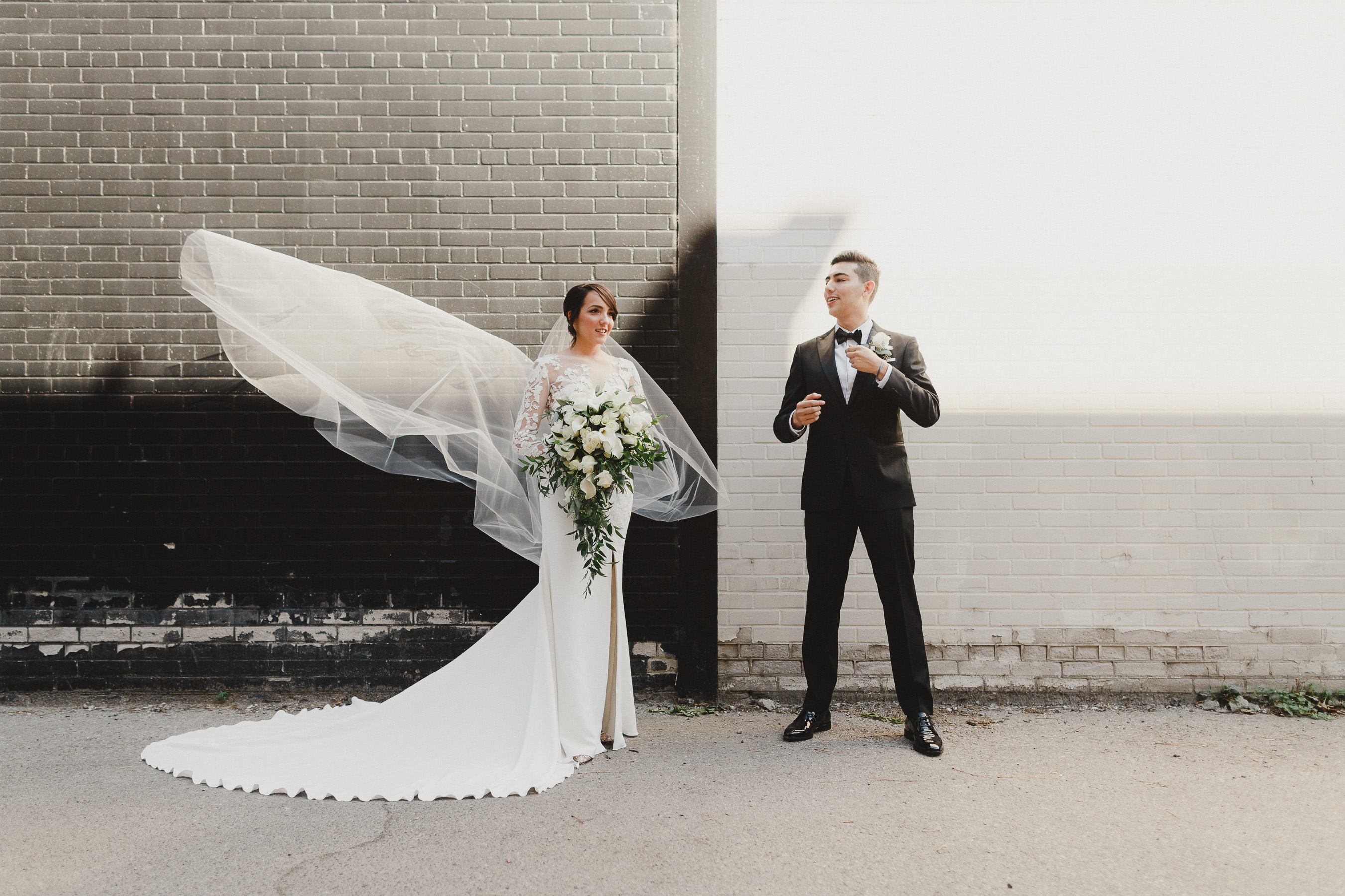 Wedding Pictures by Toronto Top Wedding Photographer Avangard Photography