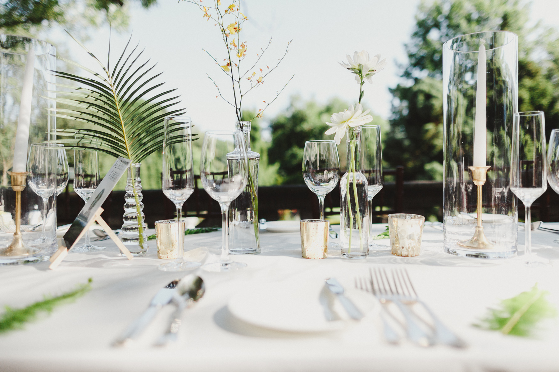 What You Should Know About Garden Weddings - Outdoor Wedding Tips - by Toronto Wedding Photographer