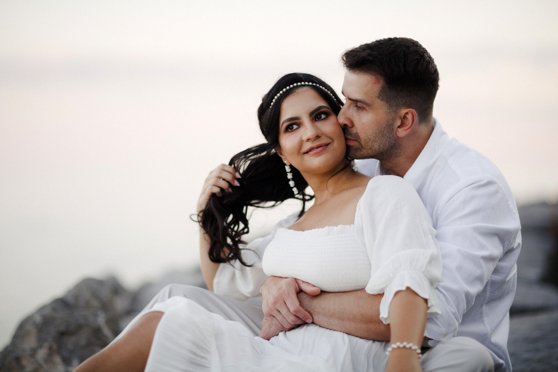 Swoon-Worthy Pre Wedding Poses For 2020: Best and Nothing Like Rest