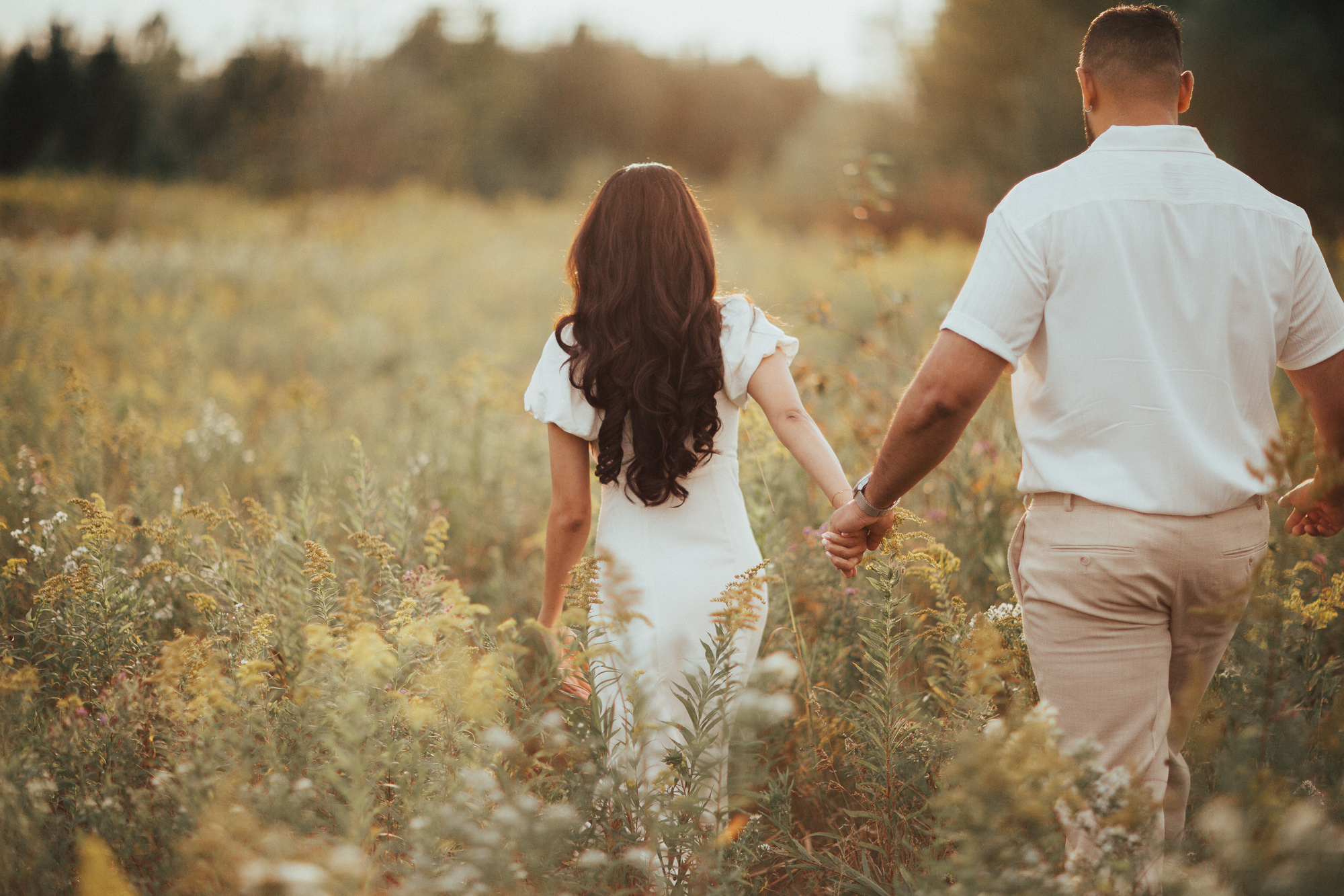 Farm-tastic Love: A Whimsical Engagement Photoshoot