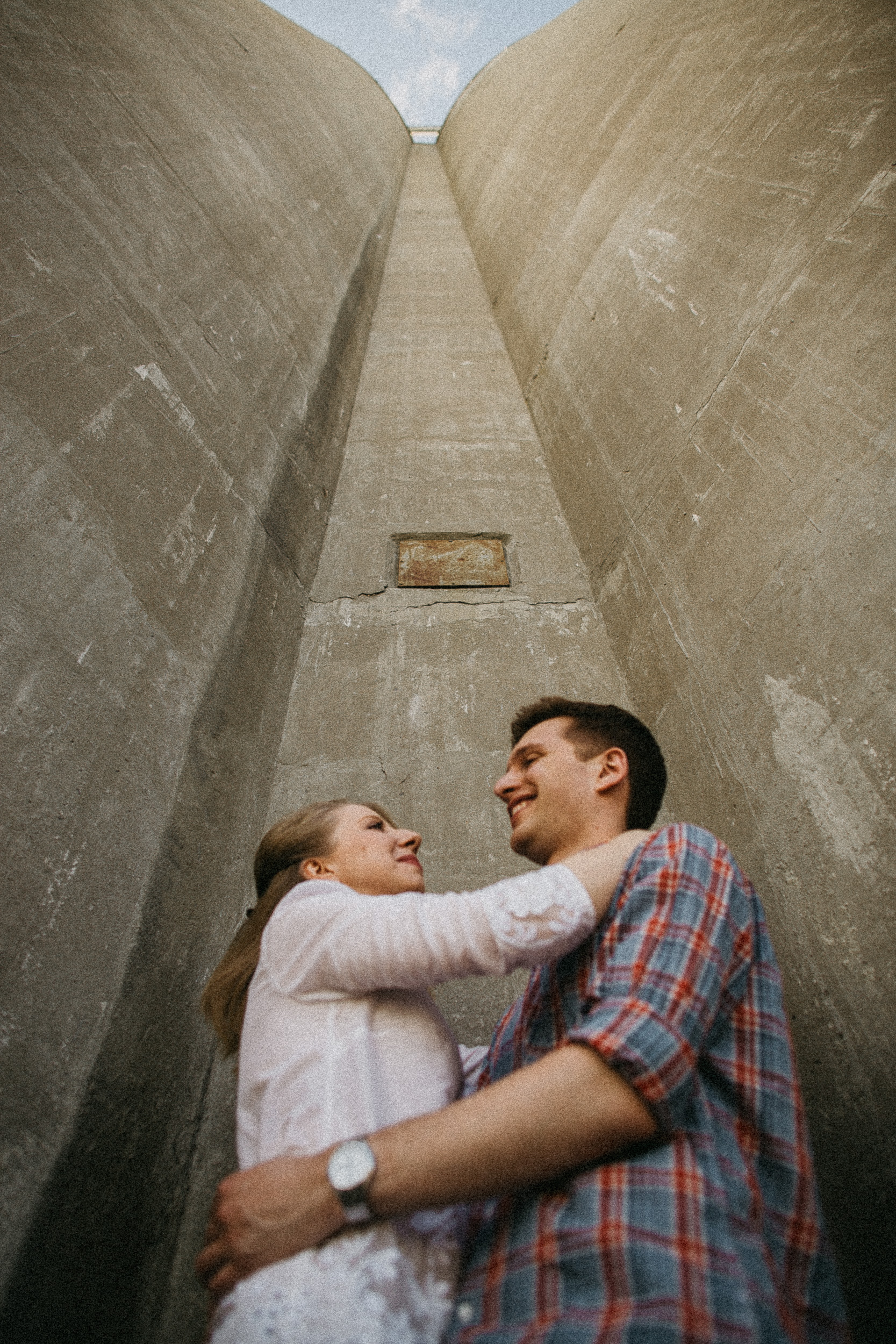 Love at the Docks: A Snapshot of Romance with Avangard Photography