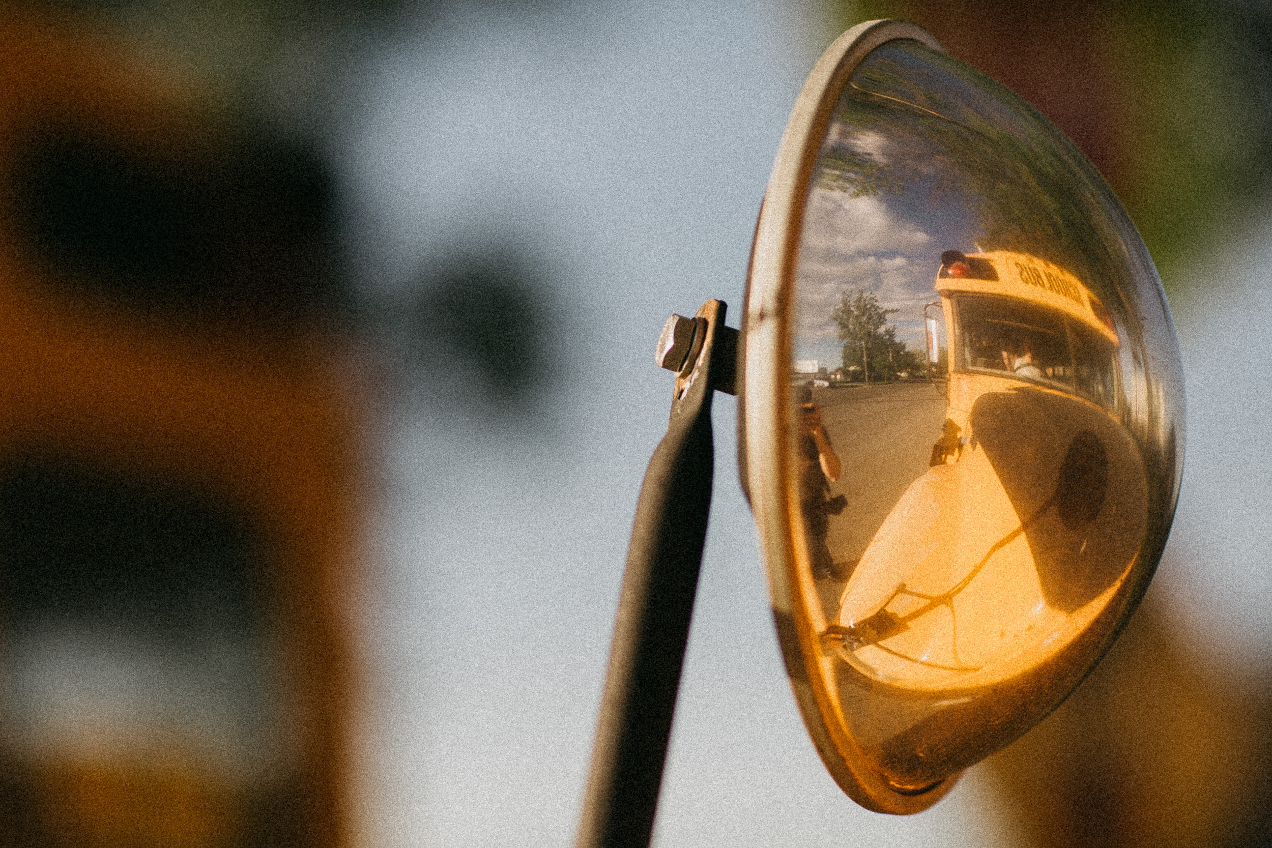 Love at the Docks: A Snapshot of Romance with Avangard Photography