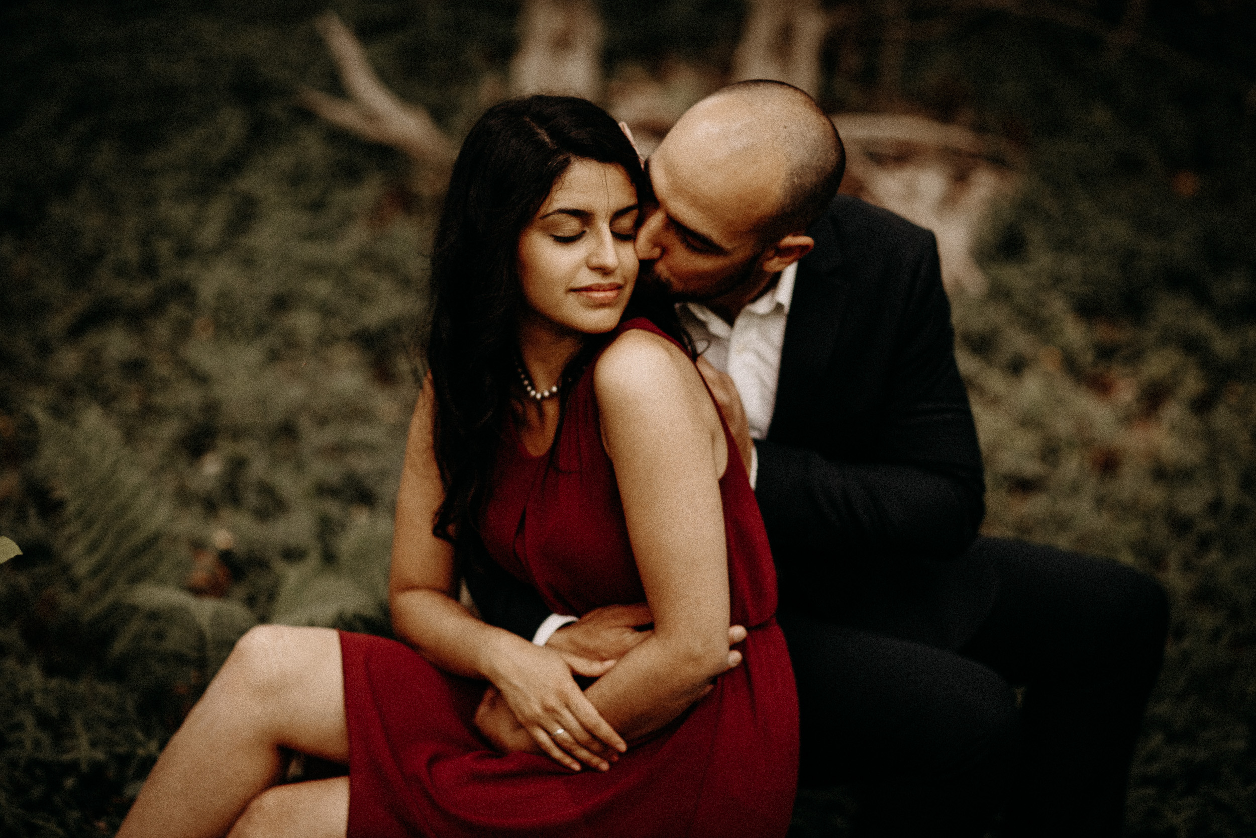 The Ultimate Guide to Planning a Pre-Wedding Photoshoot in Toronto